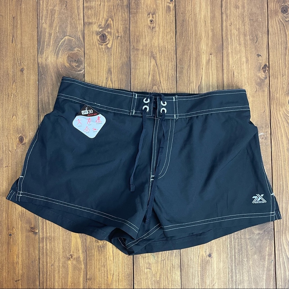 NWT zero xposur stretch woven shorts size 6/XS swim suit bottoms
